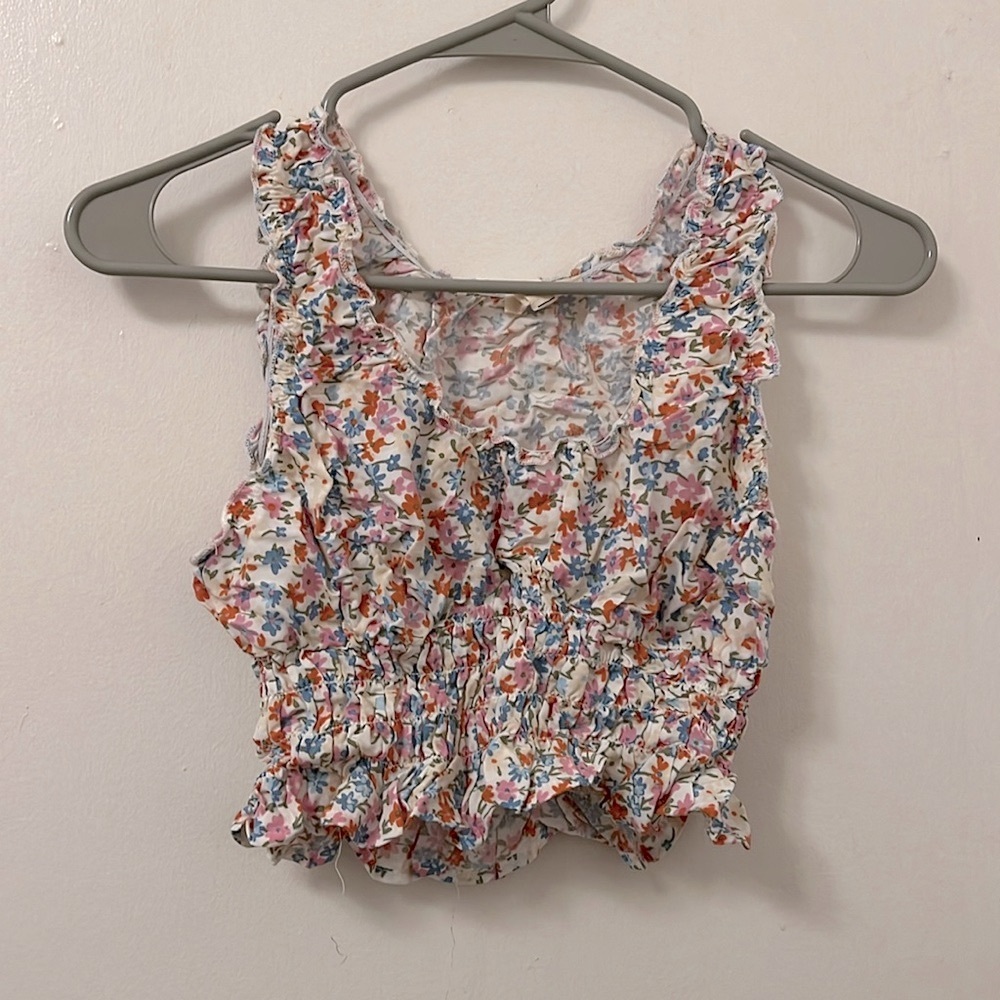 PacSun Cropped Floral Tank
